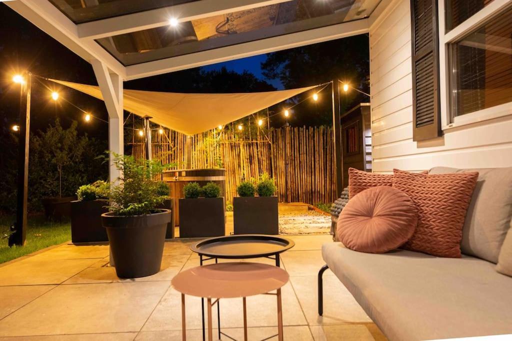 אויסטרוויק 86, Bed & Outdoor Wellness - Sauna, Hottub, Icebath & Outdoor Shower Included! מראה חיצוני תמונה